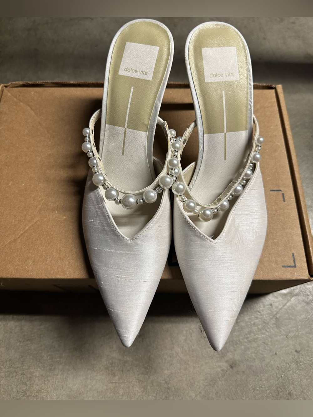NWOB Dolce Vita Kanika Pearl Heels - Picture 7 of 9